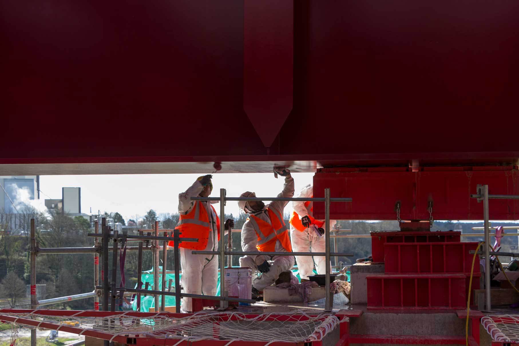 Sablage et mise en peinture réalisés en air de lançage